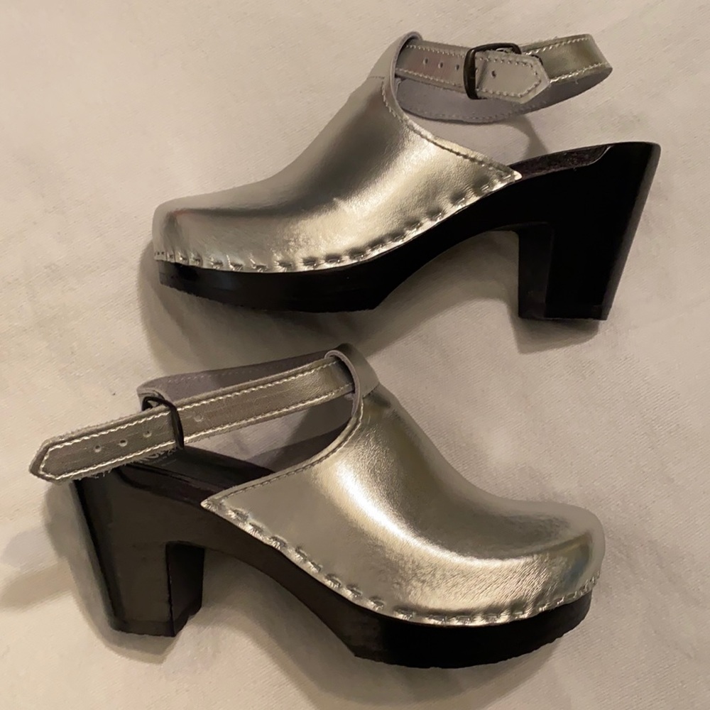 Sven silver halter clogs 37